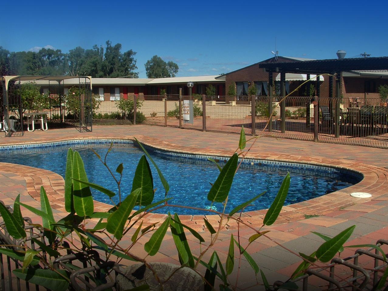 Newell Motor Inn נאראנדרה מראה חיצוני תמונה